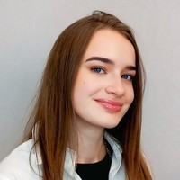 Lektorka jazykových kurzů Jazykové školy TOPLINGVA specializující se na výuku angličtiny, češtiny pro cizince, ukrajinštiny a ruštiny. 