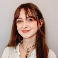 Lektorka jazykových kurzů Jazykové školy TOPLINGVA specializující se na výuku angličtiny.