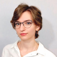 Karolína - lektorka Jazykové školy TOPLINGVA Lektorka jazykových kurzů Jazykové školy TOPLINGVA specializující se na výuku angličtiny a španělštiny.