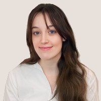 Lektorka jazykových kurzů Jazykové školy TOPLINGVA specializující se na výuku angličtiny a španělštiny. 