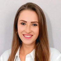 Lektorka jazykových kurzů Jazykové školy TOPLINGVA specializující se na výuku němčiny.